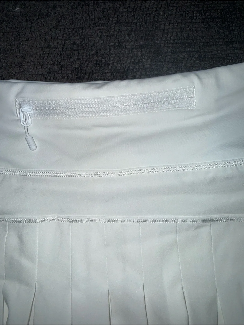 Lululemon Pace Rival White Tennis Skirt Skort Size 12 Regular Pleated Back